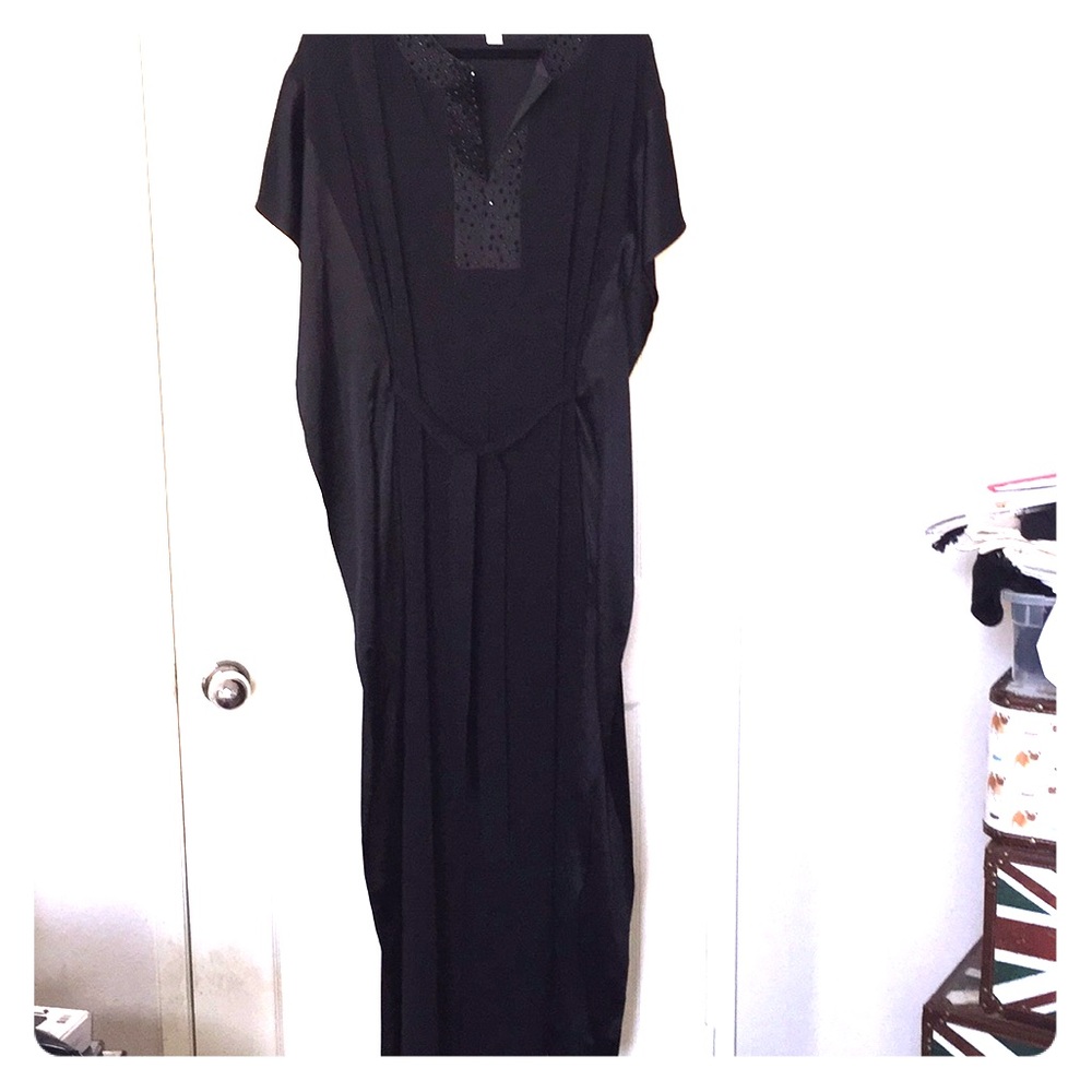 Silk Kaftan for entertaining, or not ❤️